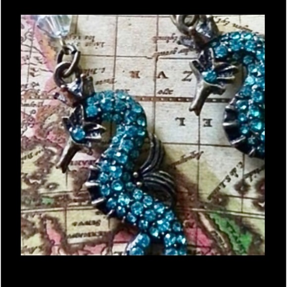 Seahorse earrings crystal paved aqua color for pierced ears NWT - Picture 5 of 12